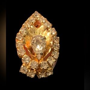 Vintage Weiss - small brooch